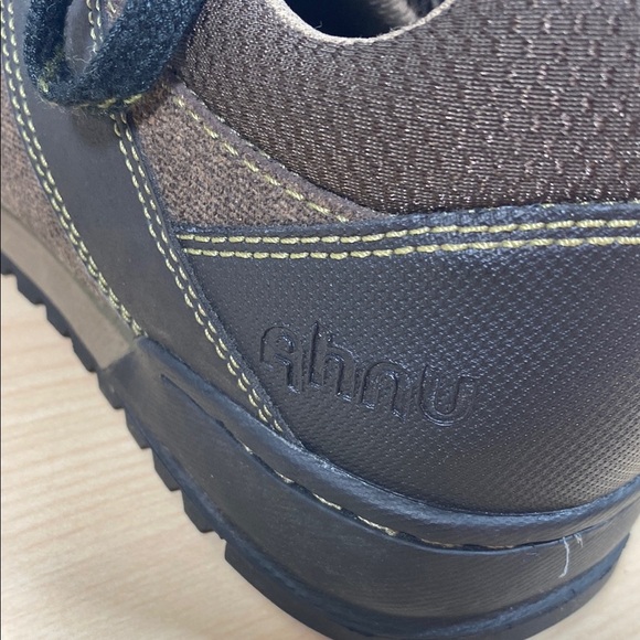 Ahnu Blaboa Black and Brown Sneakers with Durable Rubber Sole - Picture 5 of 10